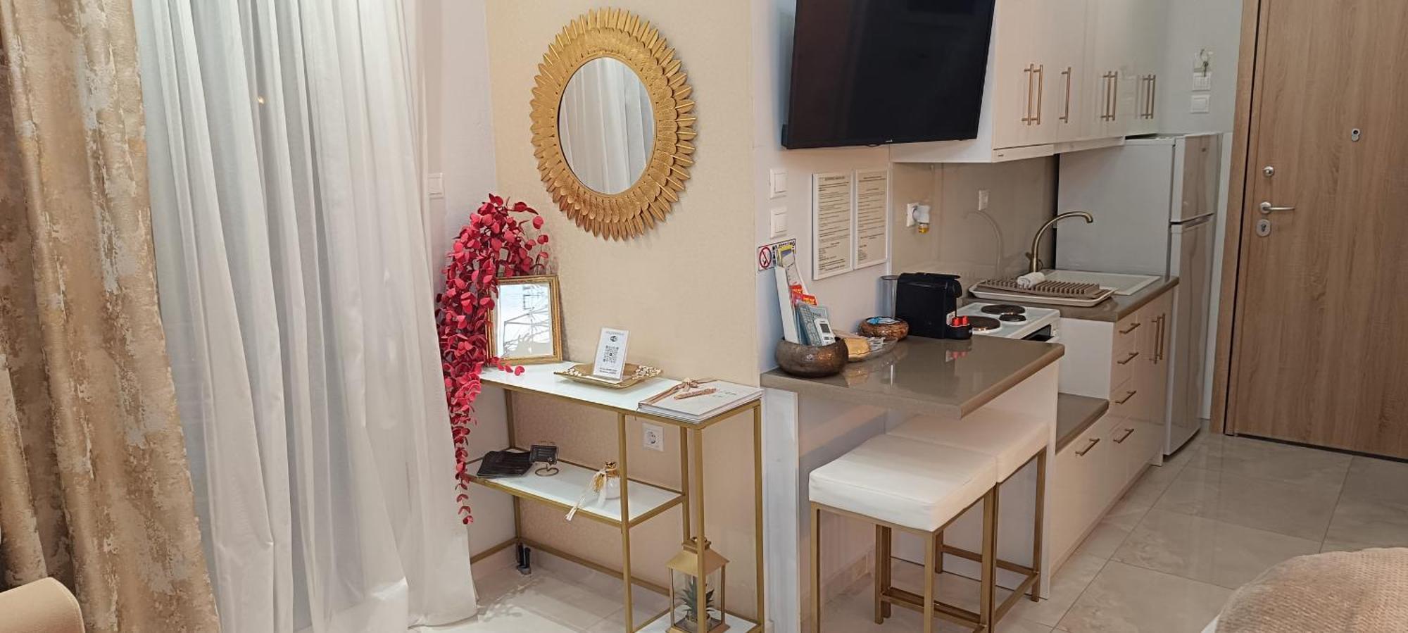 Goldenspace Exquisite Suite Near The Port 沃洛斯 外观 照片